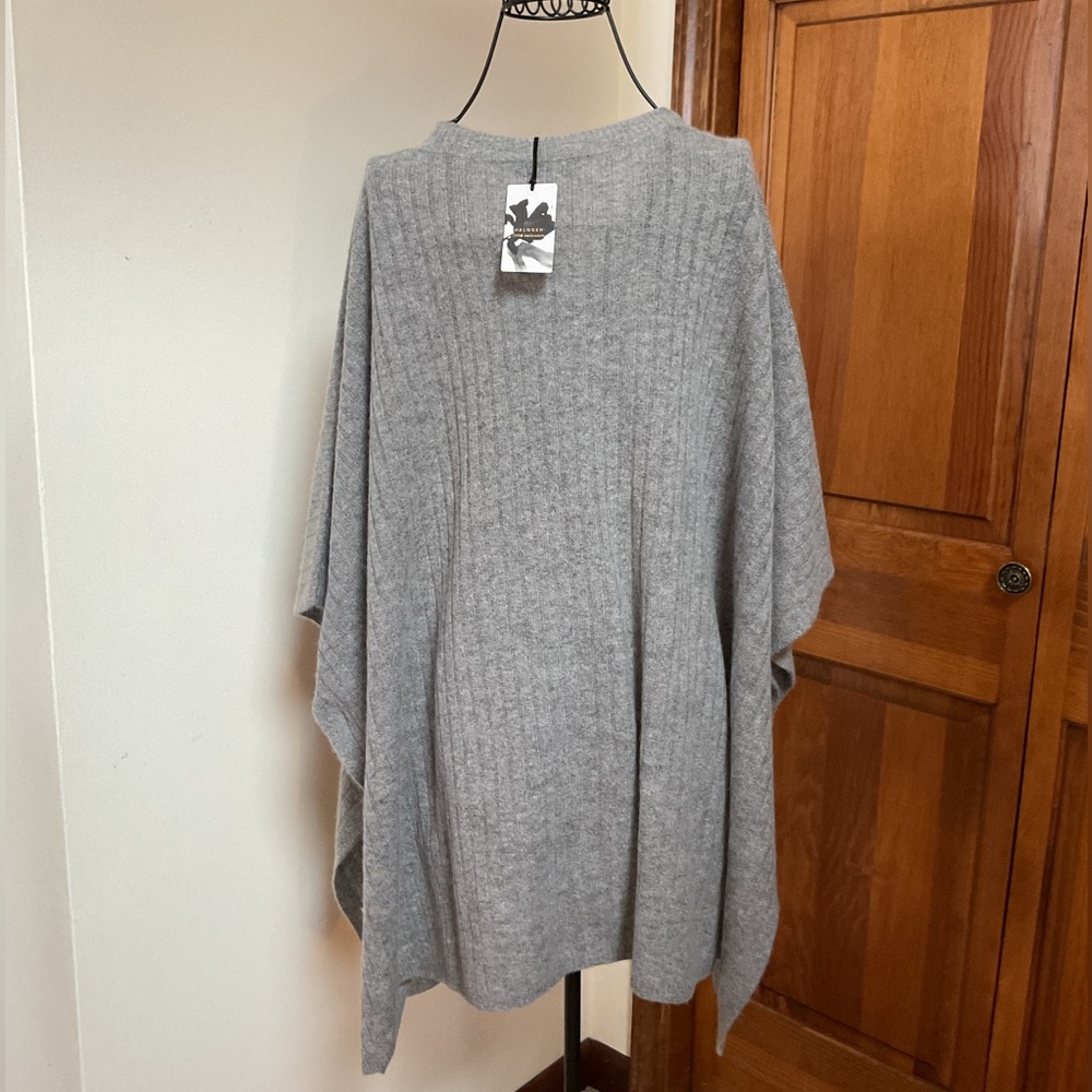 Halogen 100% cashmere poncho, new with tags - Picture 3 of 5